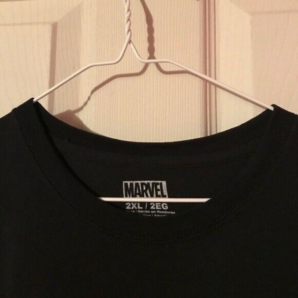 Marvel Black Graphic Superheroes T-Shirt Mens XXL - Picture 3 of 12